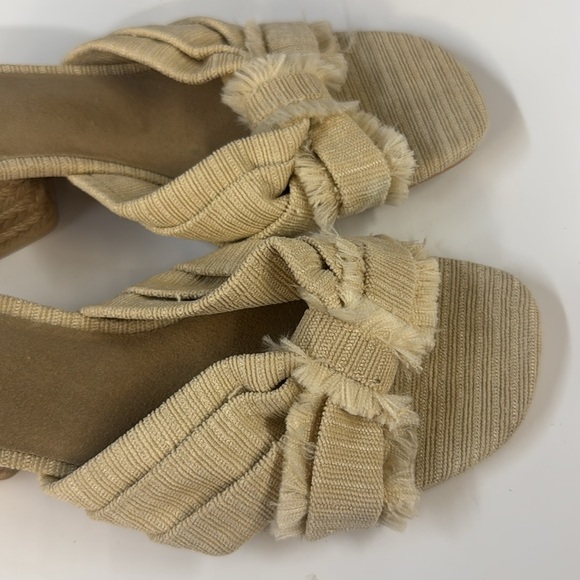 MIA Women's Cream Woven Sandals Isandra Block Heel Sandal 10M - Picture 5 of 5